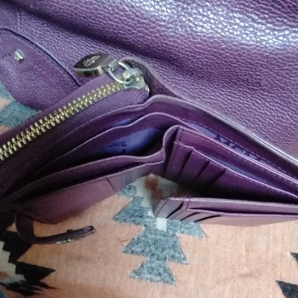 MCM Purple Drawstring Bucket Bag And Matching Wallet Set - Picture 7 of 14